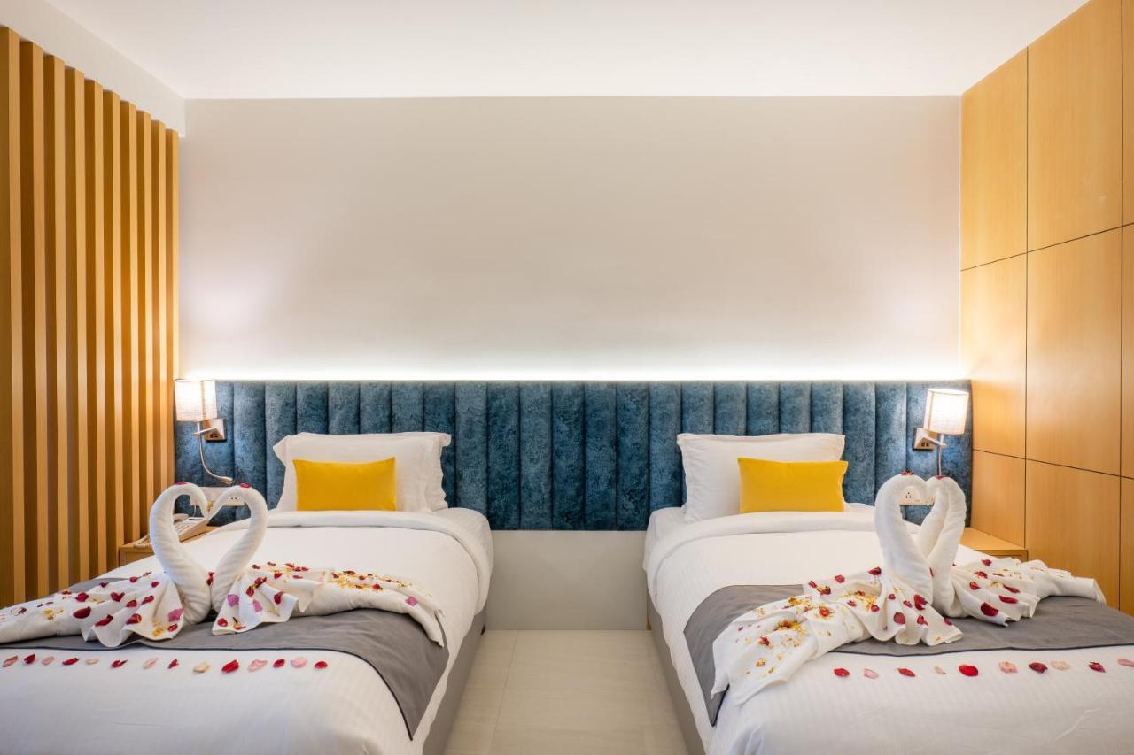Clubway Grand A Boutique Hotel Jorhāt Buitenkant foto